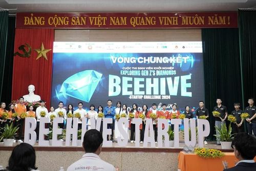 Độc đáo ý tưởng khởi nghiệp từ tre, nước mắm, bẹ cây chuối của các bạn trẻ