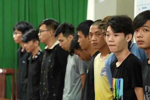 Khởi tố 37 đối tượng trong vụ 'hỗn chiến' tại quán cà phê