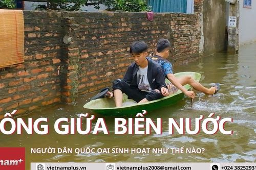 Người dân Quốc Oai sinh hoạt như thế nào giữa biển nước?