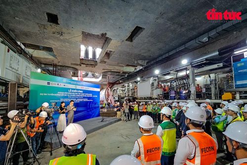 Khởi động robot TBM khoan hầm Metro Nhổn-Ga Hà Nội