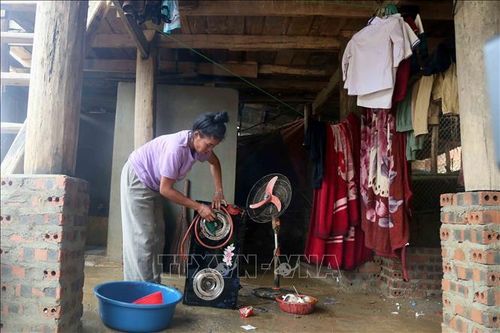 Hỗ trợ nhân dân xã Tông Cọ sớm ổn định cuộc sống sau mưa lũ