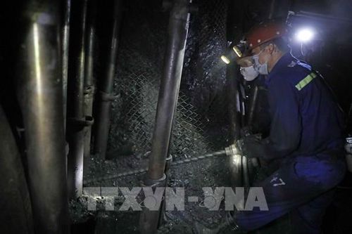 Loại bỏ nguy cơ mất an toàn trong khai thác than hầm lò