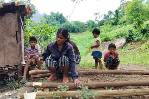 Đồng bào dân tộc Pa Cô ở huyện ĐaKrông (tỉnh Quảng Trị): Từng bước đẩy lùi 'đẻ chòi'