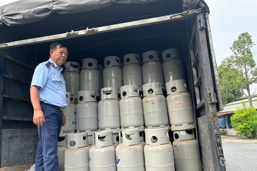 Tạm giữ gần 250 vỏ LPG nghi chiếm dụng trái phép