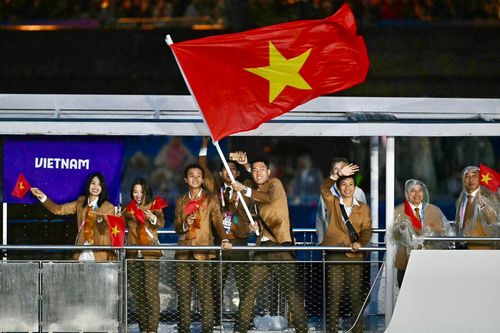 Olympic 2024: Tay vợt Lê Đức Phát tiếp bước thần tượng Tiến Minh