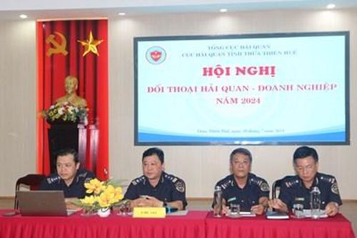 Cục Hải quan đối thoại với doanh nghiệp