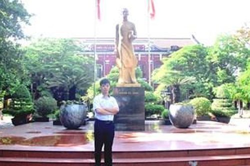'Mong trở thành bác sĩ giỏi để cứu người'