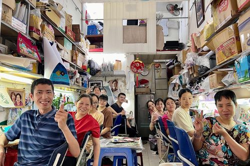 Hồi sinh từ lụa vụn