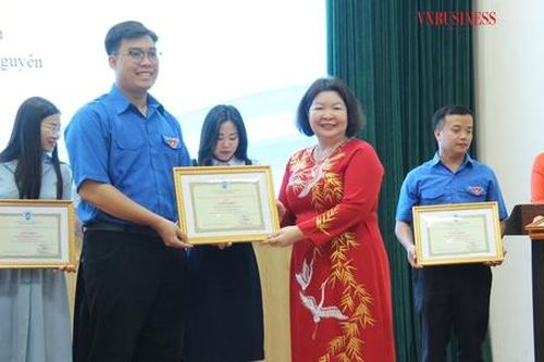 Liên minh HTX TP Hải Phòng là điểm tựa tin cậy cho các HTX của thành phố Hoa phượng đỏ