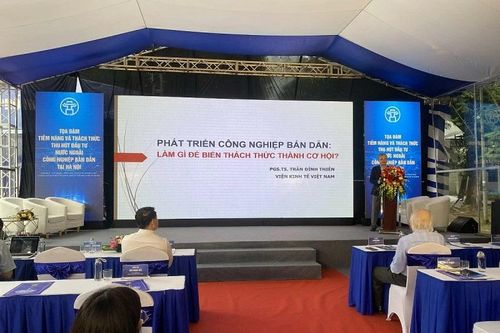 Chuyên gia: Hà Nội cần xây dựng cơ chế riêng để 'hút' đầu tư bán dẫn