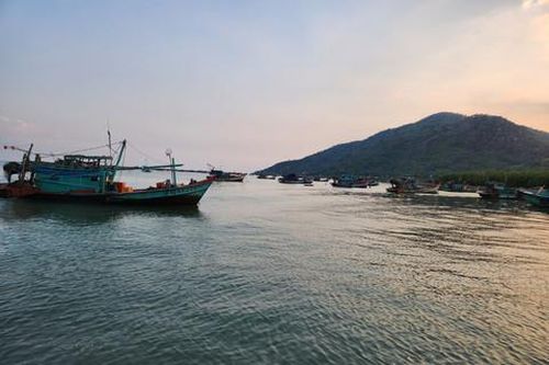 Lập lại trật tự trên biển Tây Nam