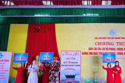 Giao lưu câu lạc bộ phòng, chống mua bán người