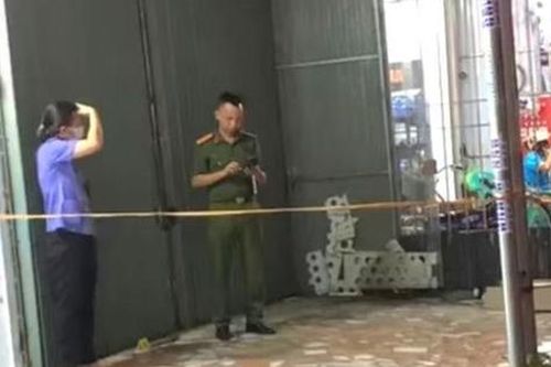 Chồng chém vợ tử vong tại phòng trọ