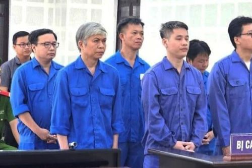 Đà Nẵng: Cựu Chủ tịch UBND quận Cẩm Lệ lĩnh án 9 năm tù về tội nhận hối lộ