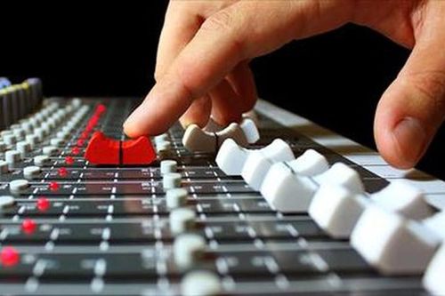 Ứng dụng công nghệ số vào vở diễn, sản phẩm âm nhạc