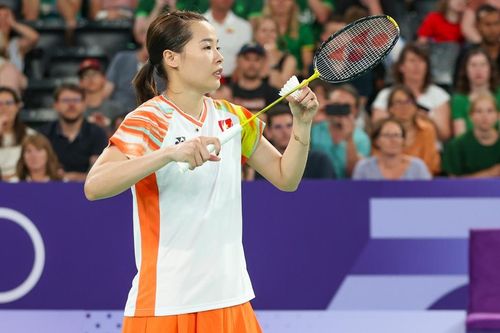 Lỡ cơ hội vàng ở set mở màn, 'hot girl' cầu lông Nguyễn Thùy Linh dừng bước sớm tại Olympic 2024