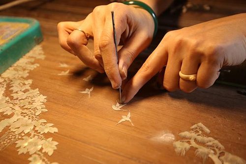Chuyển dịch cơ cấu kinh tế làng nghề