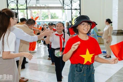 Tổ chức 'Chuyến đi mơ ước 3' cho trẻ em khó khăn ở Khánh Hòa