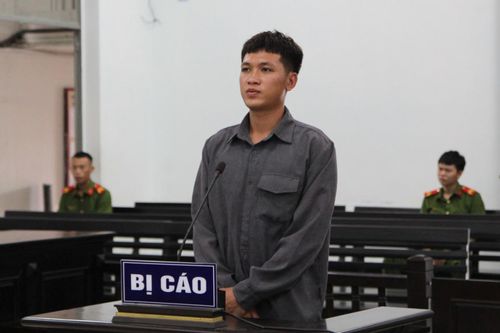 Bật nhau vì cái bật lửa