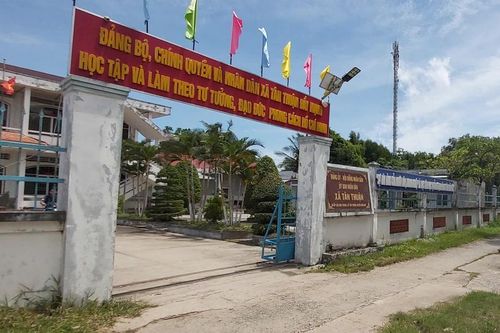 Cà Mau: Cách chức Phó Chánh Văn phòng HĐND-UBND huyện Đầm Dơi