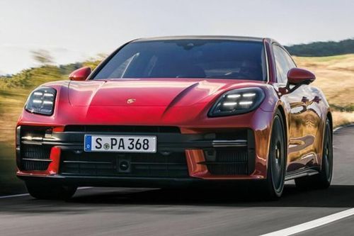 Porsche Panamera GTS 2025 từ 154.200 USD, 'gìn giữ' động cơ V8 thuần túy