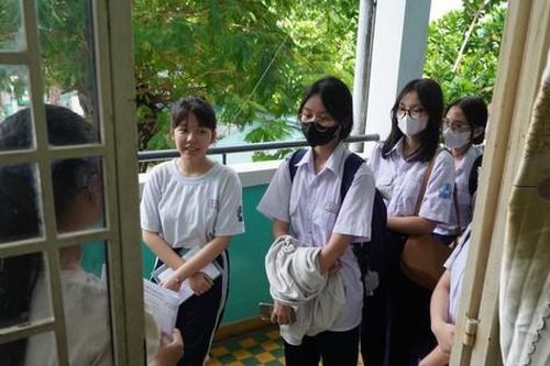 Tuyển bổ sung vào lớp 10 ở TPHCM: Nhiều trường không tuyển được học sinh