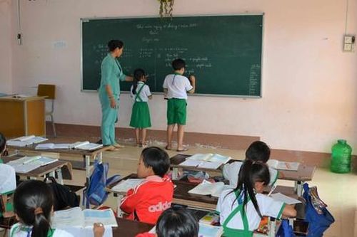 Cà Mau hỗ trợ hơn 25 tấn gạo cho học sinh vùng đặc biệt khó khăn