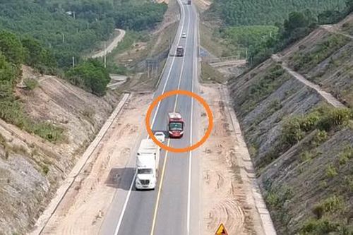 Tai nạn trên cao tốc, có tâm lý chủ quan 'đường rộng dễ lái'