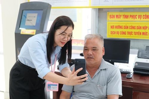 Thị xã Đông Triều: Giải quyết thủ tục hành chính trên môi trường điện tử