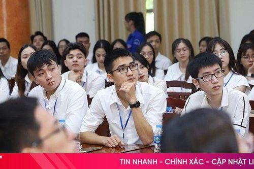 Hà Tĩnh tuyển dụng công chức, viên chức từ sinh viên tốt nghiệp xuất sắc, cán bộ khoa học trẻ