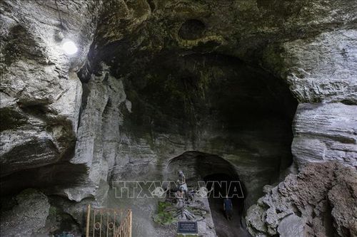 Khám phá giá trị đặc biệt của hai di tích Mái đá làng Vành và hang xóm Trại