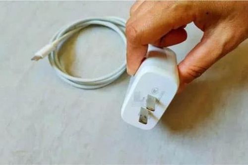 Bộ sạc điện thoại di động có những chức năng ẩn mà người bán sẽ không bao giờ tiết lộ