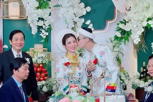 Cô dâu Cần Thơ nhận của hồi môn 30 tỷ đồng, 13 sổ hồng giờ ra sao?