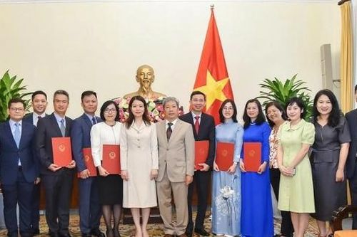 Điều động, bổ nhiệm loạt cán bộ cấp Vụ của Bộ Ngoại giao