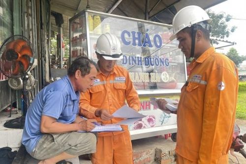 PC Đắk Nông: Tuyên truyền, hướng dẫn người dân sử dụng điện an toàn