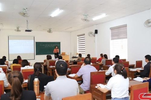 Bồi dưỡng, đào tạo đội ngũ cán bộ đáp ứng yêu cầu nhiệm vụ