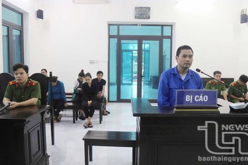 Bị phạt 9 năm 6 tháng tù vì mua bán trái phép chất ma túy