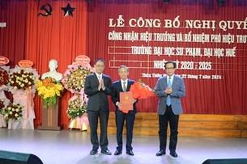 Trường đại học Sư phạm, Đại học Huế có hiệu trưởng mới