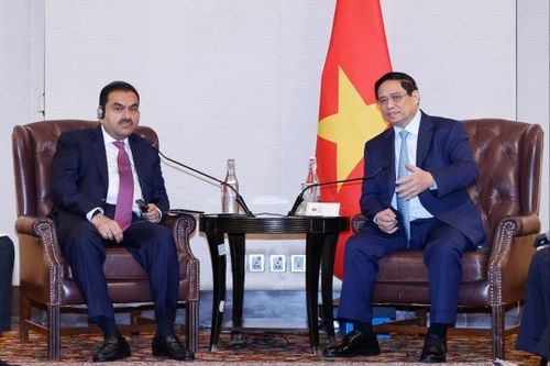 Tập đoàn Adani muốn đầu tư 2 tỷ USD vào cảng Liên Chiểu