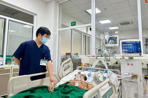 Nhiều người suýt mất mạng vì tự xử lý vết thương hở
