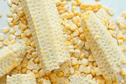 Tác dụng không ngờ của lõi ngô