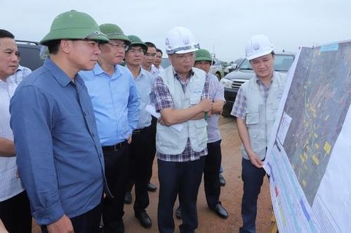 Phê bình các nhà thầu, địa phương chậm tiến độ tại các dự án lớn