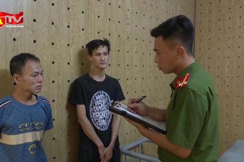 Chân tướng hai đối tượng nhiều tiền án chuyên cướp giật điện thoại người đi đường
