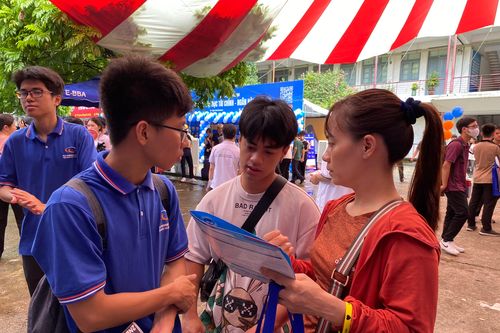 Công bố điểm chuẩn đại học trước ngày 19-8