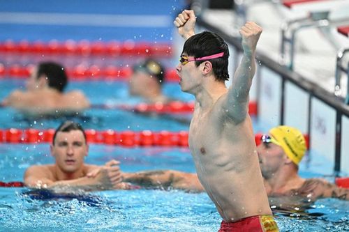 Tin nóng thể thao sáng 1/8: Trung Quốc có kỷ lục thế giới môn bơi Olympic, Klopp giã từ sự nghiệp HLV