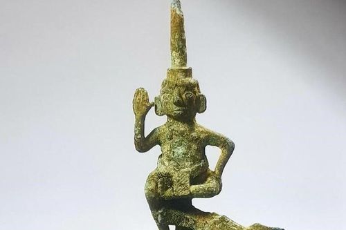 Tạo sáng thời Đông Sơn (kỳ 2): Mặt trăng - đèn trời và những cây đèn Đông Sơn huyền diệu