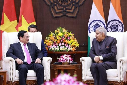Thủ tướng Phạm Minh Chính hội kiến Phó Tổng thống, Chủ tịch Thượng viện Ấn Độ