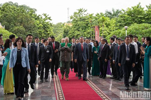 Chủ tịch nước Tô Lâm cùng Tổng thống Timor Leste José Ramos-Horta tham quan Bảo tàng Hồ Chí Minh