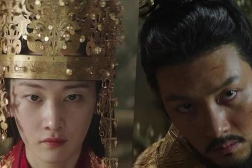 Mỹ nhân 'phi vụ triệu đô' bén duyên với 'nam thần' Ji Chang Wook khiến netizen 'phát sốt'