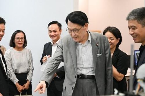 Đoàn đại biểu Đảng Dân chủ Tự do Nhật Bản đến thăm Trường Đại học Xây dựng Hà Nội